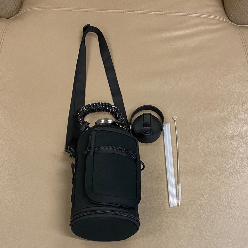 Black Water Bottle with Insulated Carrier Bag